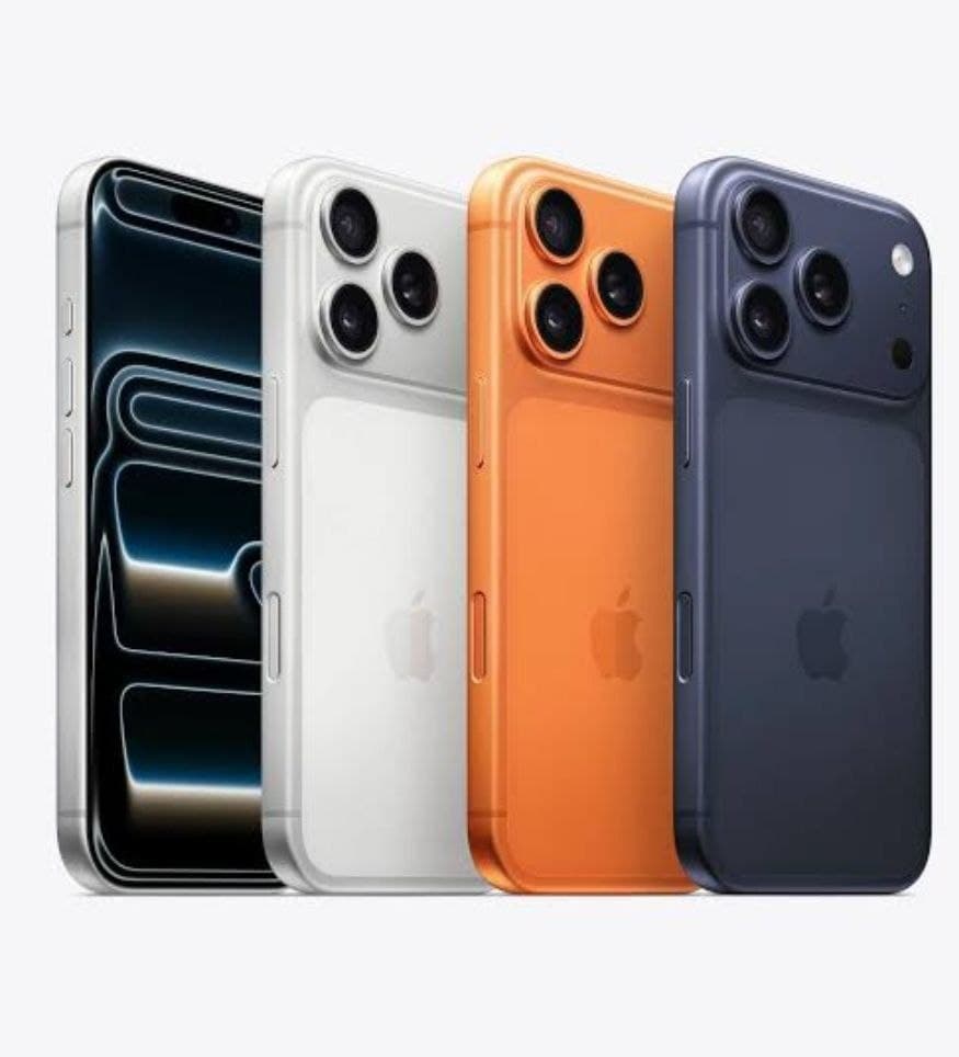 iPhone XR in iPhone 17pro body 256gb